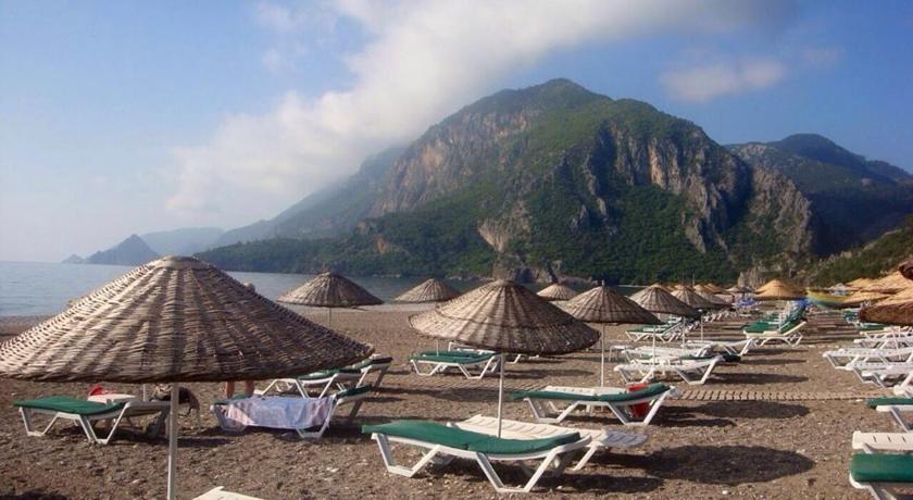 Maji Village Çıralı Luaran gambar
